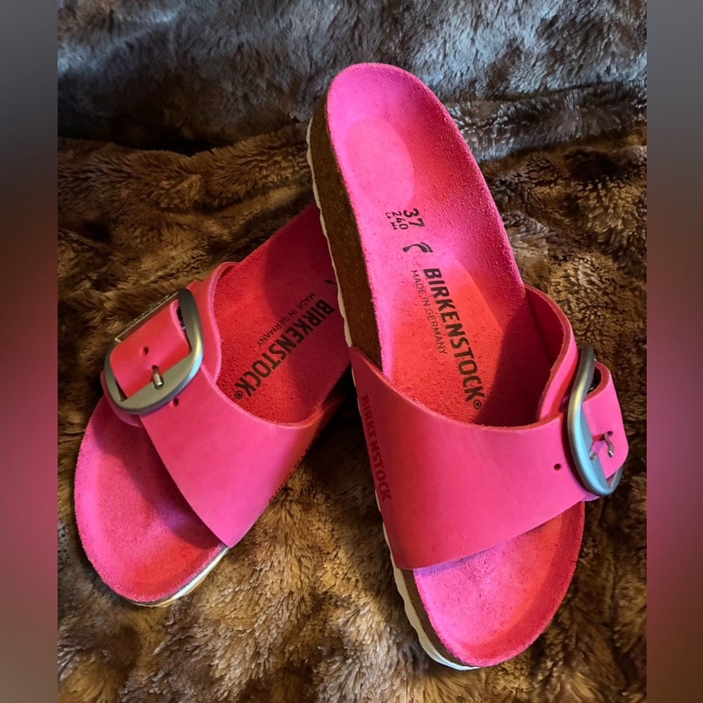 Birkenstock Fuchsia Slide Sandals